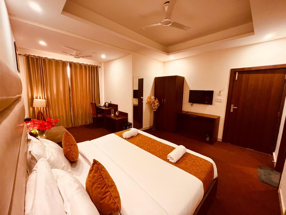 Hotel Prayag Inn Haridwār Exterior foto